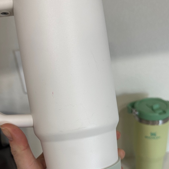 Stanley White and Light Green Tumbler Duo - Picture 6 of 11